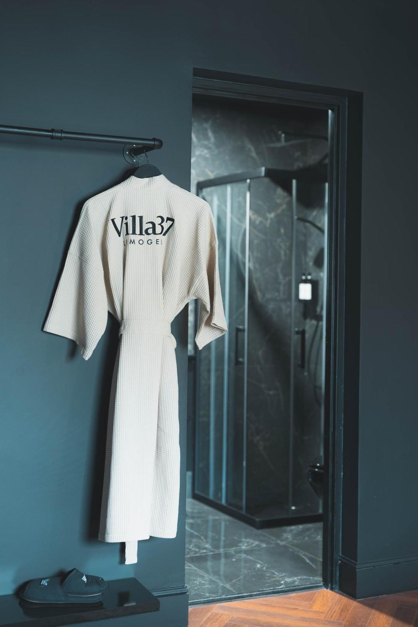 Villa37 Hotel 4*